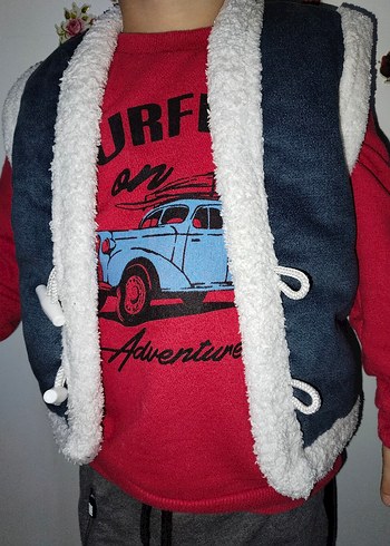 Erkek Çocuk Gri Kürklü Mavi Yelek - Görsel 2