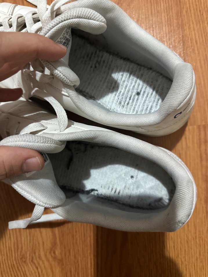 Beyaz Adidas Çizgili Bağcıklı Spor Ayakkabı - Görsel 3