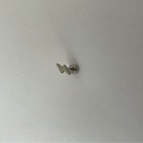 Şimşek Piercing - Görsel 2