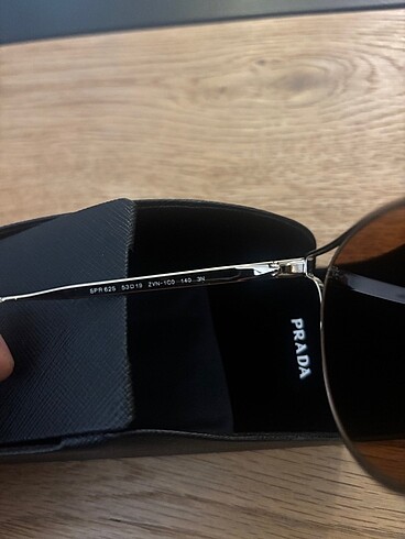 Beden altın Renk Prada SPR 62S Pale Gold Güneş Gözlüğü
