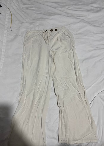 Düğmeli Beyaz Keten Midi Kadın Pantolon