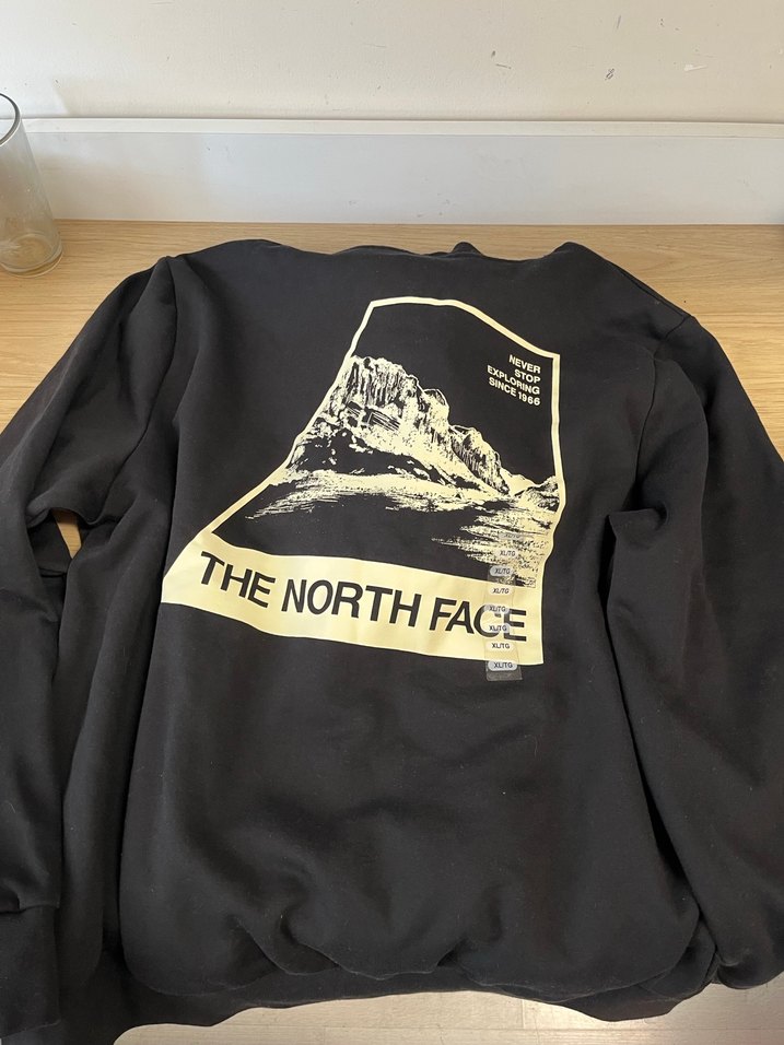 Siyah Kapüşonlu Erkek Sweatshirt - Görsel 3