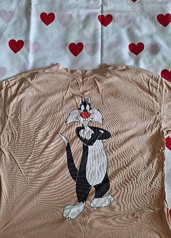 Diğer Tişört