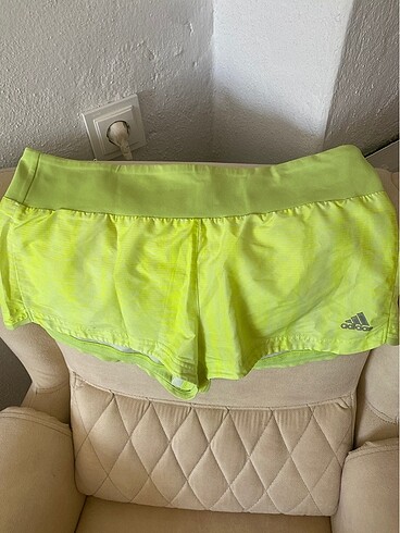 Adidas şort
