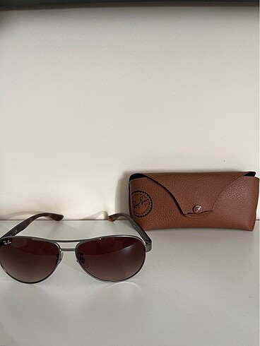 Orjinal Ray-Ban güneş gözlüğü