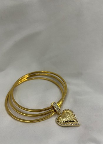Altın Renkli Elastik Kalp Figürlü Bileklik