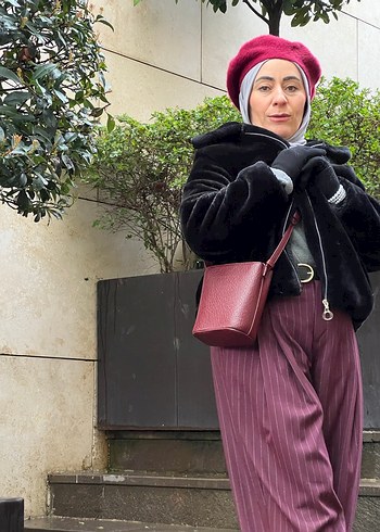 Siyah kadın kürk - Görsel 4