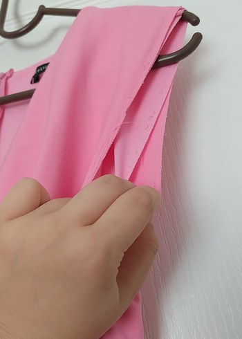 38 Beden pembe Renk Pembe Uzun Kollarsız V Yakalı Fırfırlı Elbise