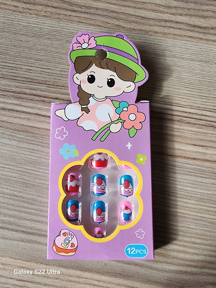 Renkli Karakterli Çocuk takma Tırnak 12'li - Görsel 4