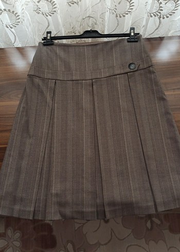 Çizgili kumas Pilili Midi Etek - Görsel 2