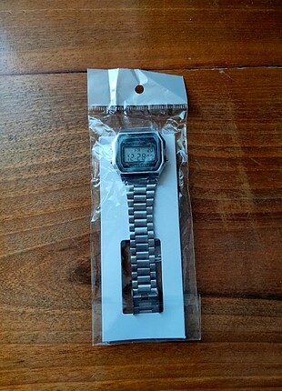 Casio Çelik Retro Saat 