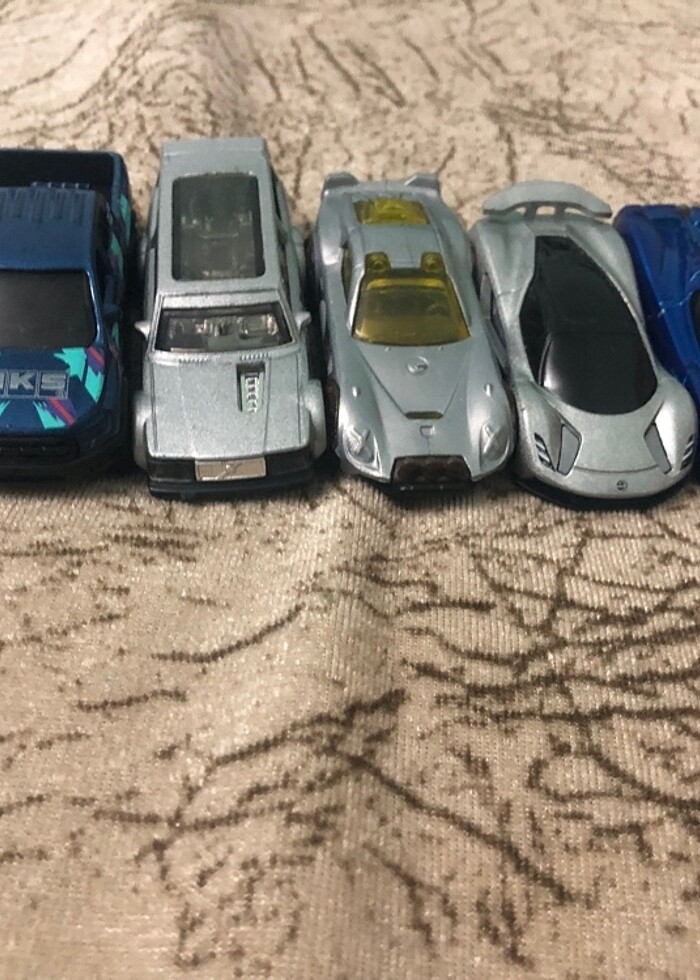 hotwheels arabalar - Görsel 2
