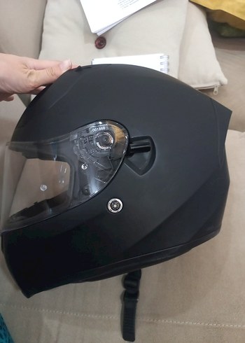 Siyah Motosiklet Kaskı - Görsel 3