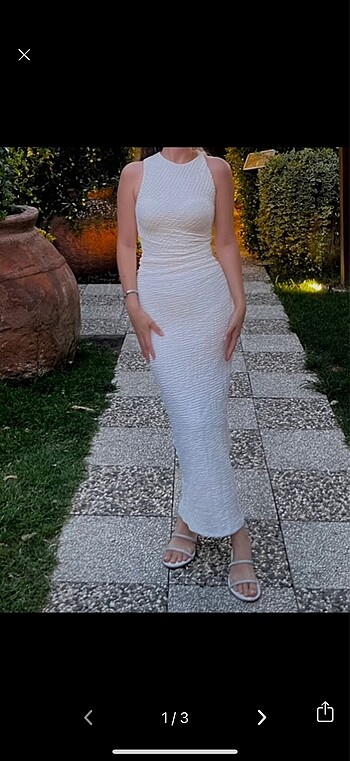 Beyaz burumcuk kumas elbise