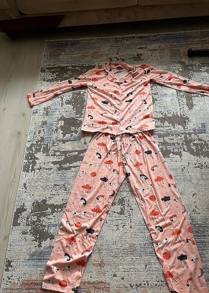 Trenyol pembe pijama takımı - Görsel 2