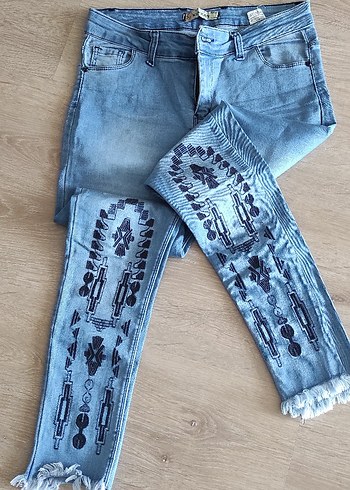 Nakışlı ve Boncuklu Bohem Kadın Kot Pantolon - Görsel 3