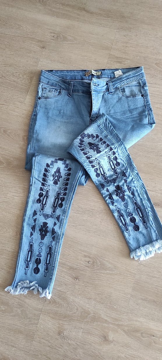 Nakışlı ve Boncuklu Bohem Kadın Kot Pantolon - Görsel 3