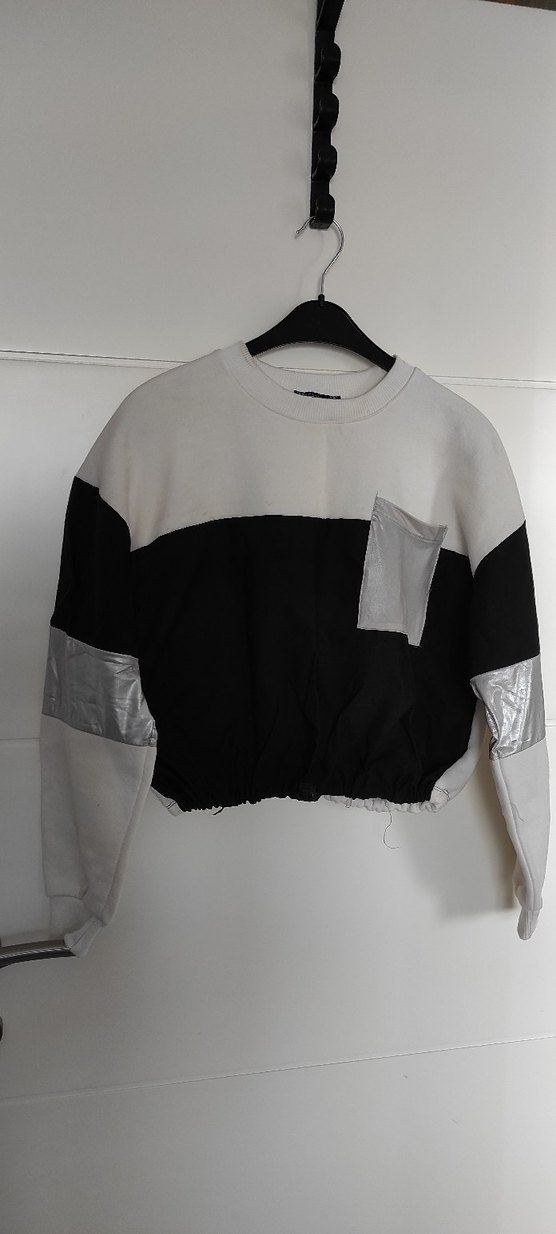 Gri Siyah Parlak Detaylı Salaş Sweatshirt - Görsel 3