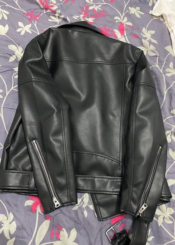Siyah Deri Biker Ceket Kadın
