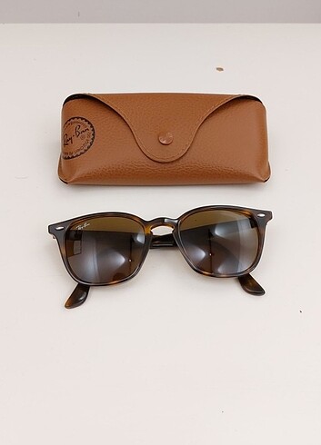 Ray ban güneş gözlüğü 