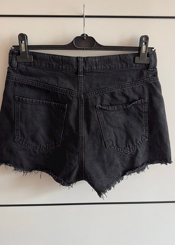 LC Waikiki Siyah Bol Kesim Mini Kot Şort