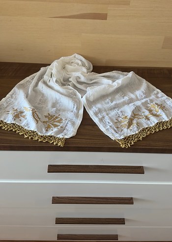 Bohem Tarzı Beyaz Keten Şal