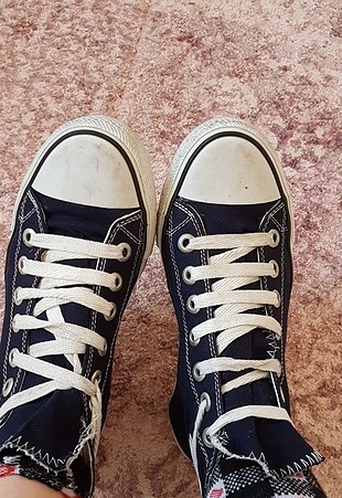 converse lacivert