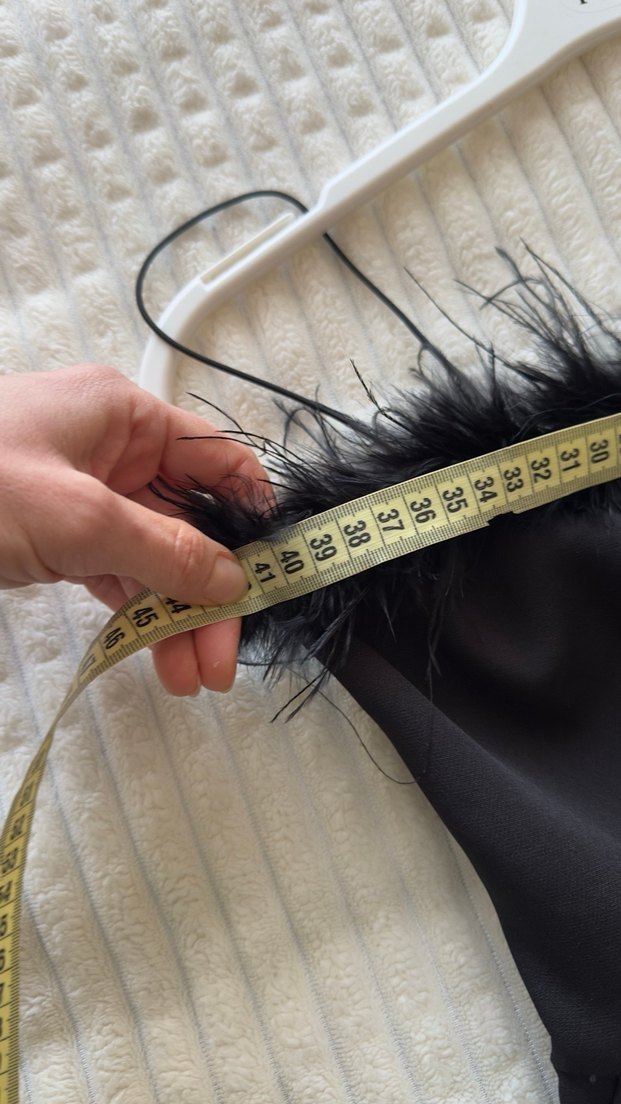 Kürk Detaylı Siyah Mini Tulum - Görsel 4