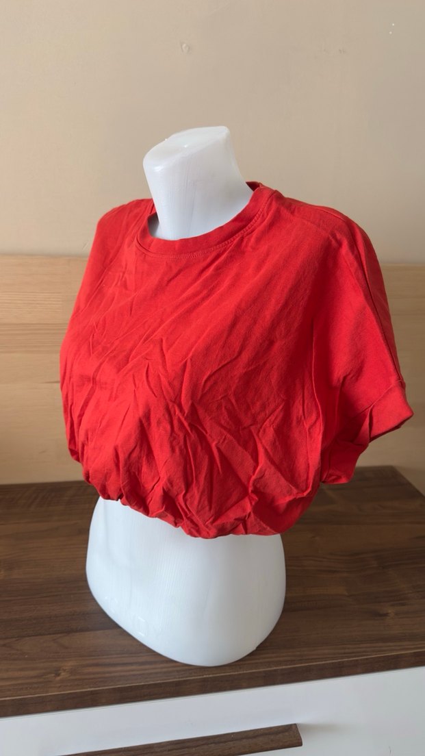 Kırmızı Kısa Kollu Crop Top - Görsel 2