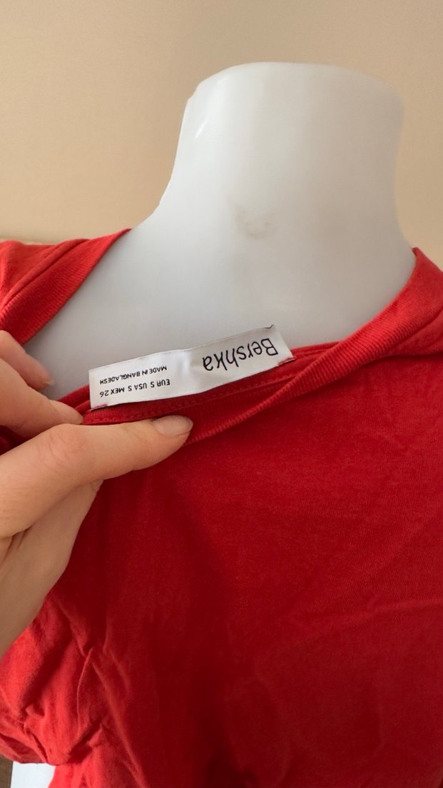 Kırmızı Kısa Kollu Crop Top - Görsel 4