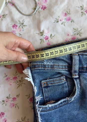 xs Beden mavi Renk Zara Yırtık Detaylı Çizgili Mavi Kadın Jean