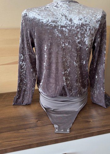 Uzun Kollu V Yakalı Gri Tie-Dye Mini Bodysuit - Görsel 3