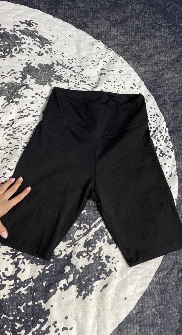 Siyah tayt şort - Görsel 2