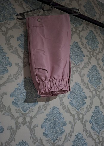 Şeker pembe pantolon