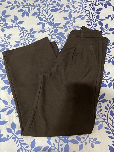 Trendyol & Milla Kumaş pantolon