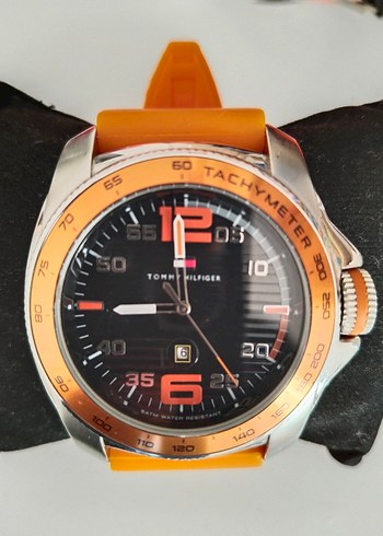 Tommy Hilfiger orijinal Turuncu Biker Erkek Kol Saati 52 mm çap - Görsel 2