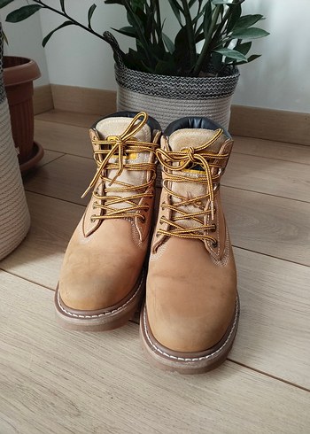 orijinal Cat Erkek Bot - Görsel 2