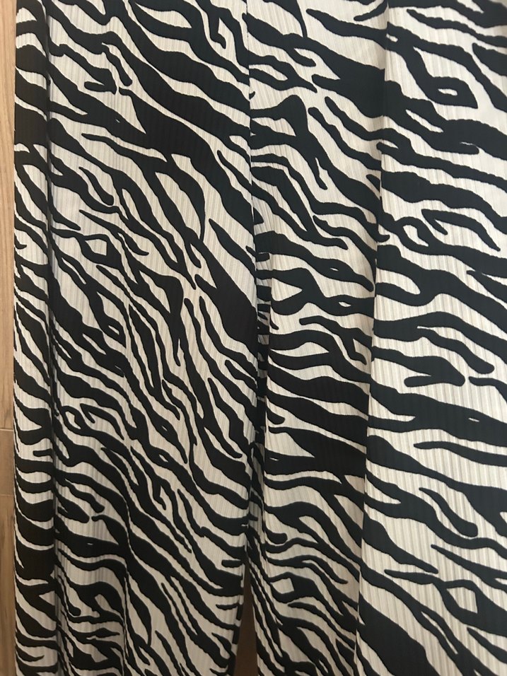 Gri Zebra Desenli Kadın Pantolon - Görsel 3