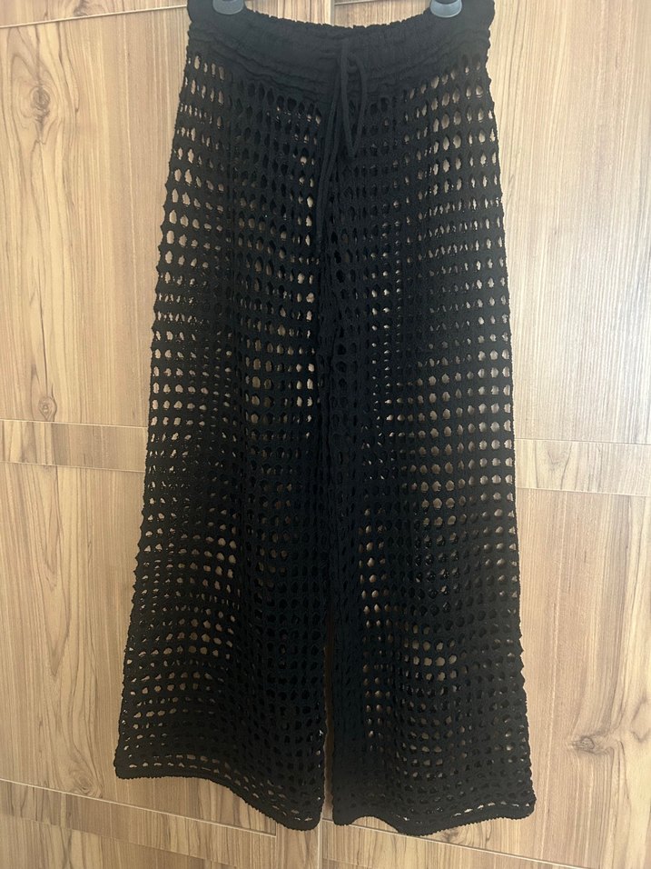 Siyah Bol Kesim Kadın Plaj Pantolonu - Görsel 3