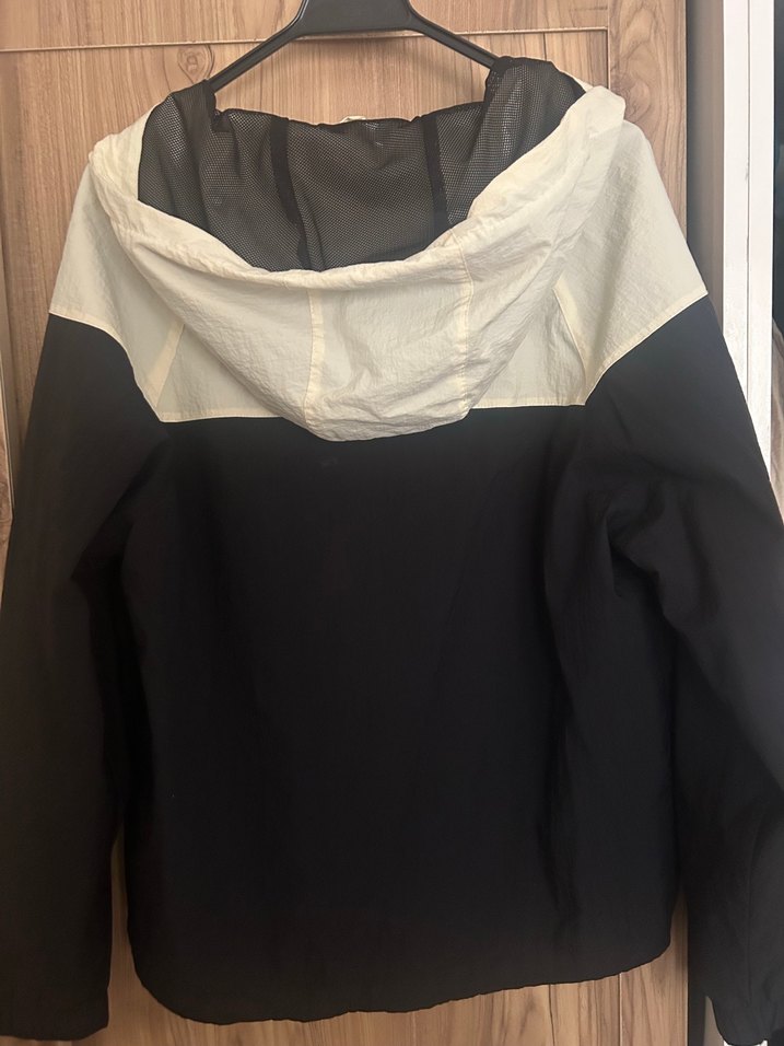 Kadın Siyah Fermuarlı yağmurluk - Görsel 3