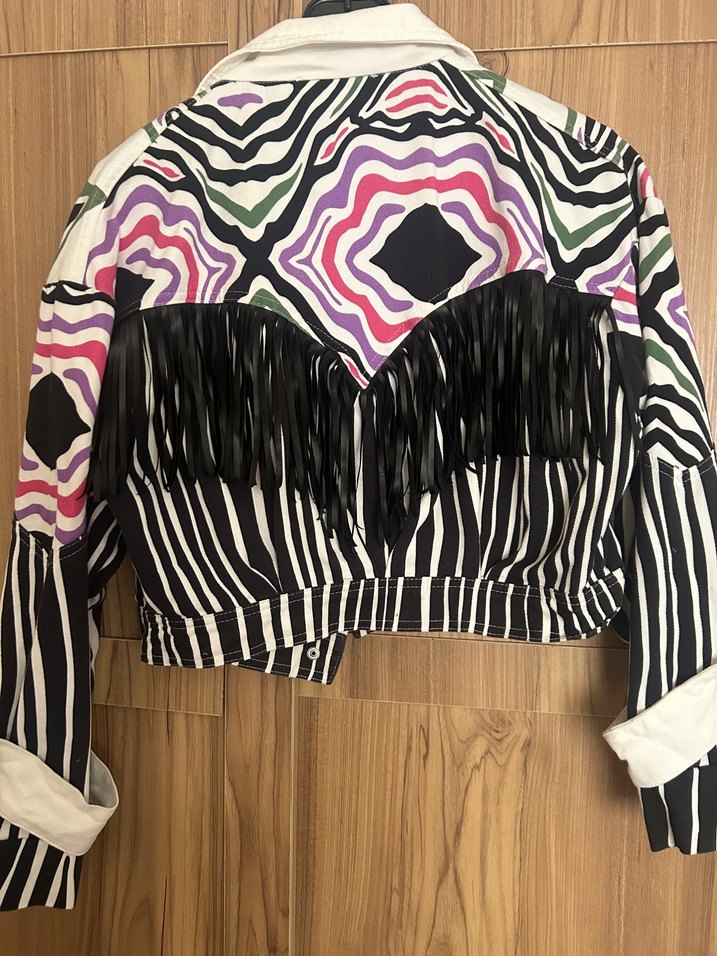 Zebra Desenli Kısa Salaş Kadın Ceket - Görsel 2