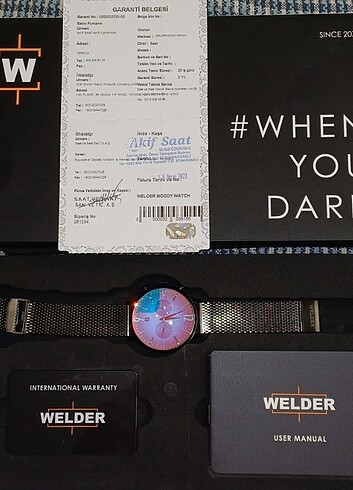 Welder moody saat