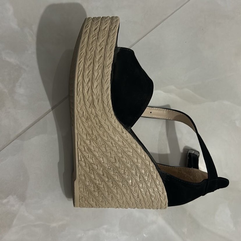 Siyah Yılan Desenli Dolgu Topuklu Kadın Ayakkabı - Görsel 2