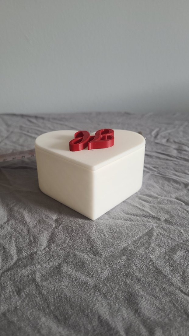 Kalp Şekilli Beyaz kutu - Görsel 2