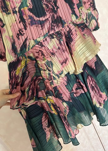 Piliseli Yüksek Yakalı Bohem Uzun Elbise - Görsel 4