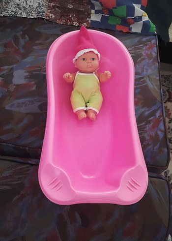 Diğer Pembe Bebek Oyuncak ve Küvet
