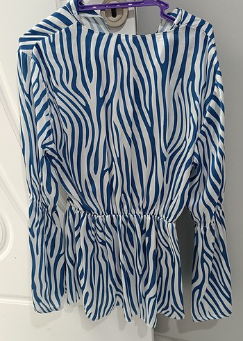 Diğer Mavi Zebra Desenli Pilili Uzun Kollu Bluz