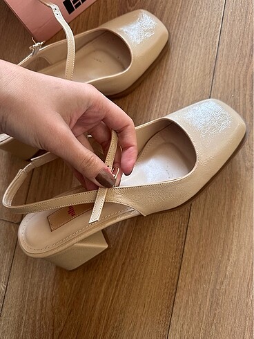 #ELLE #sandalet