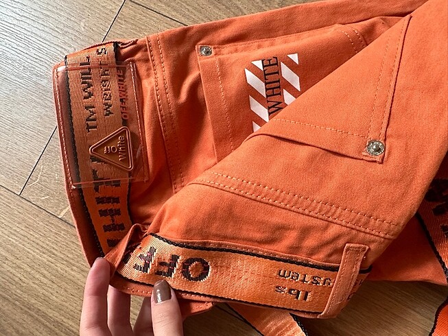 s Beden #offwhite
