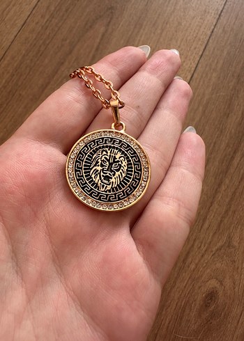 Bohem Zincir Detaylı Altın Renk Aslan Kolye